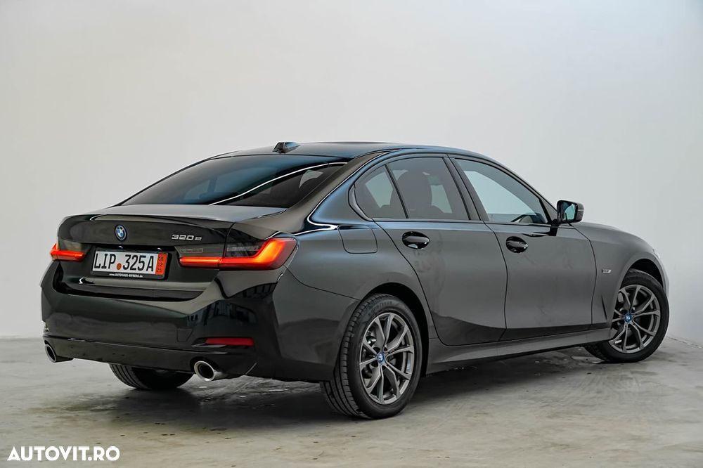 BMW Seria 3 320e AT PHEV - 9