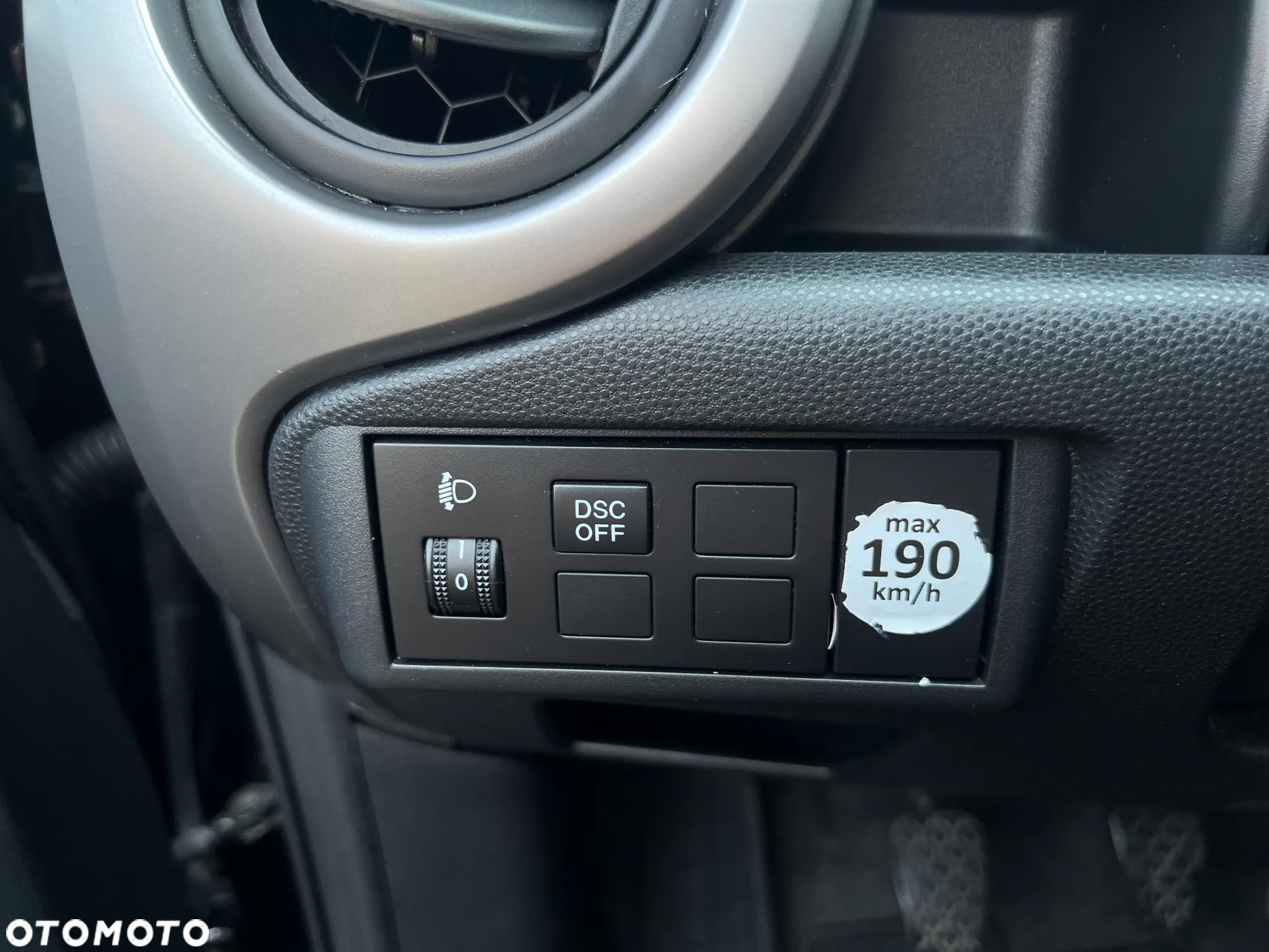 Mazda 2 1.3 Exclusive+ - 9