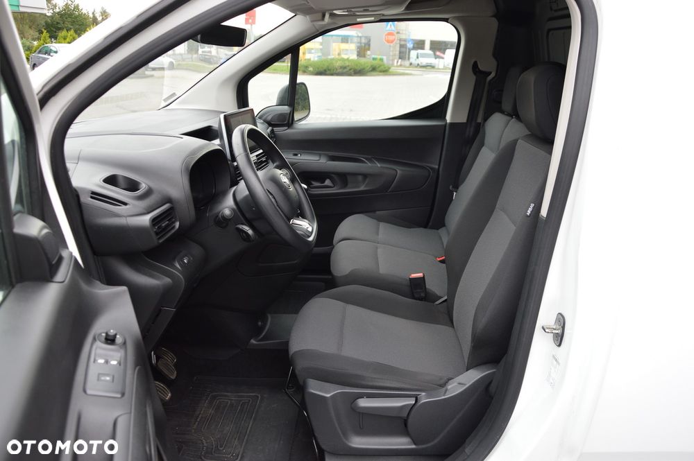 Toyota PROACE CITY LONG XL - 17
