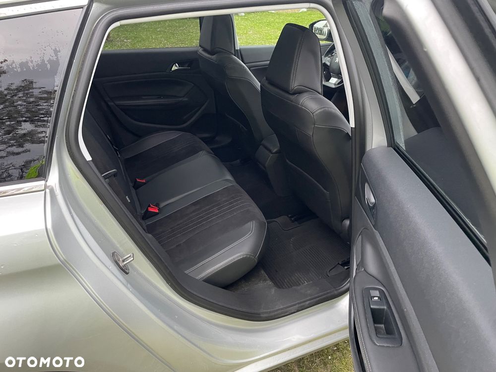 Peugeot 308 2.0 Blue HDi Allure S&S - 5