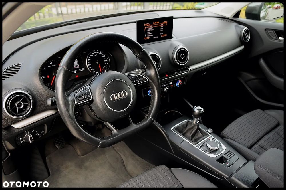 Audi A3 Sportback - 5