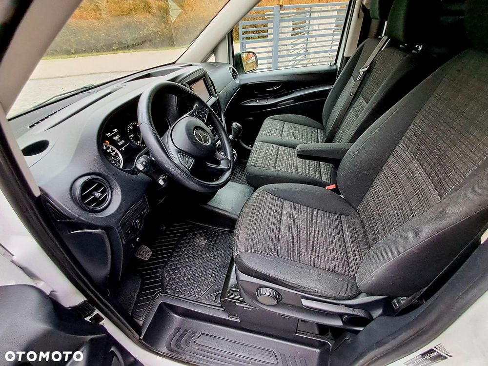 Mercedes-Benz Vito - 15