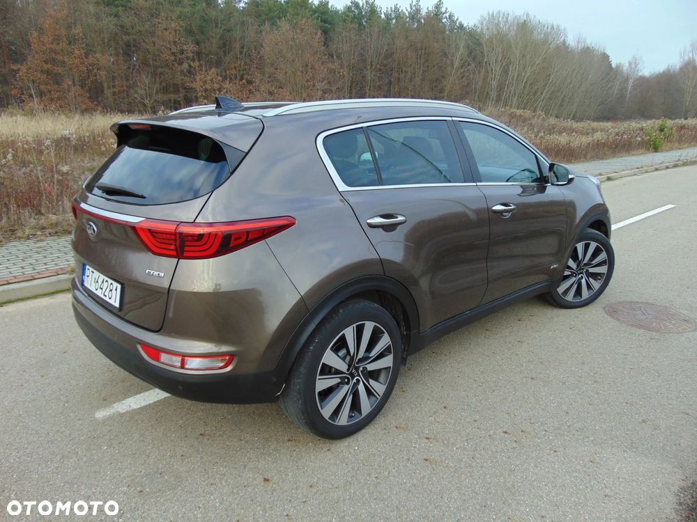 Kia Sportage 2,0 CRDI AWD Platinum - 38