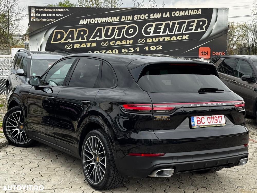 Porsche Cayenne - 11