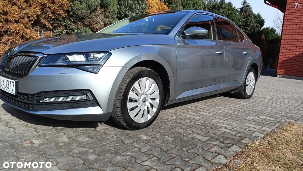 Skoda Superb 2.0 TSI Ambition DSG - 4