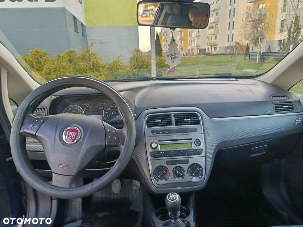Fiat Punto 1.2 8V - 6