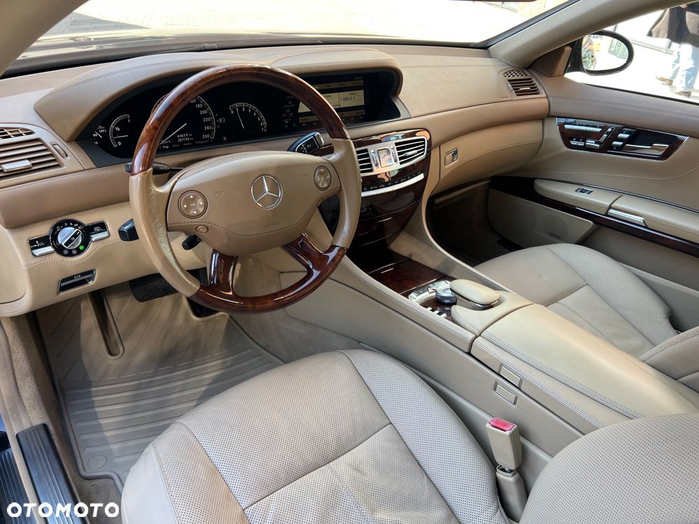 Mercedes-Benz CL 500 - 11