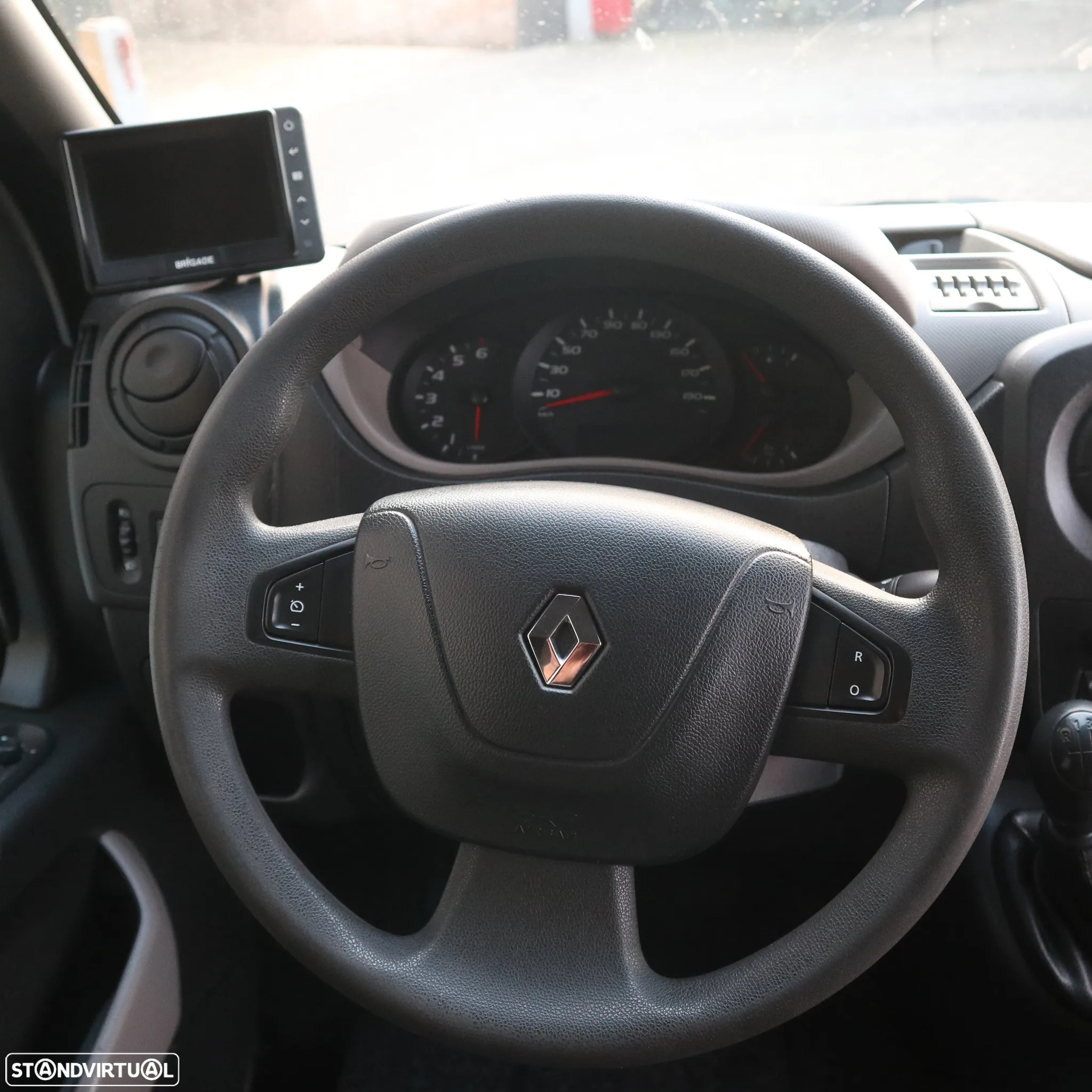 Renault Master 2.3 dCi 170cv Transporte Cavalos - 13