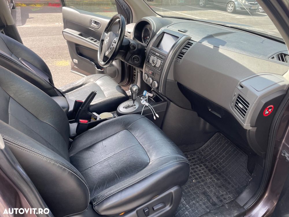 Nissan X-Trail 2.0 dCi DPF All Mode 4X4-i Elegance Aut - 7