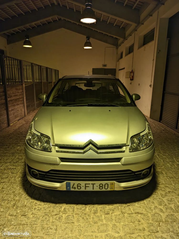 Citroën C4 1.6 HDi 110 VTR Pack - 9
