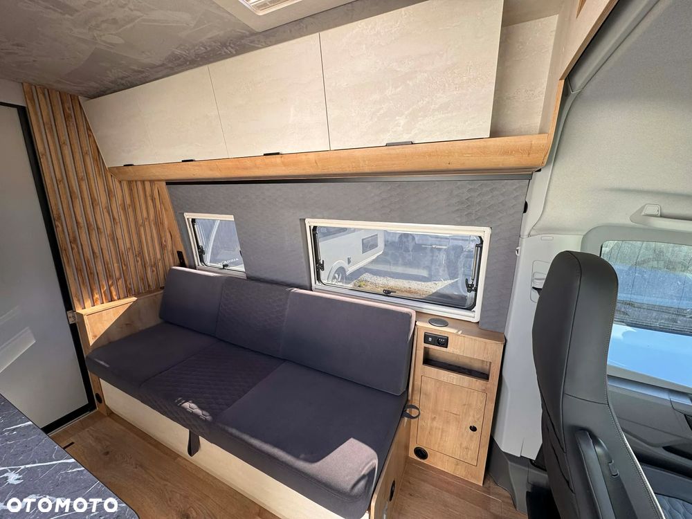 Globe-Traveller Falcon 2XS - 18