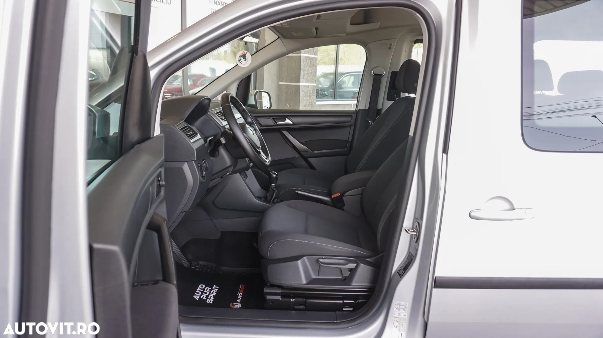 Volkswagen Caddy 2.0 TDI (7-Si.) Maxi Comfortline - 17
