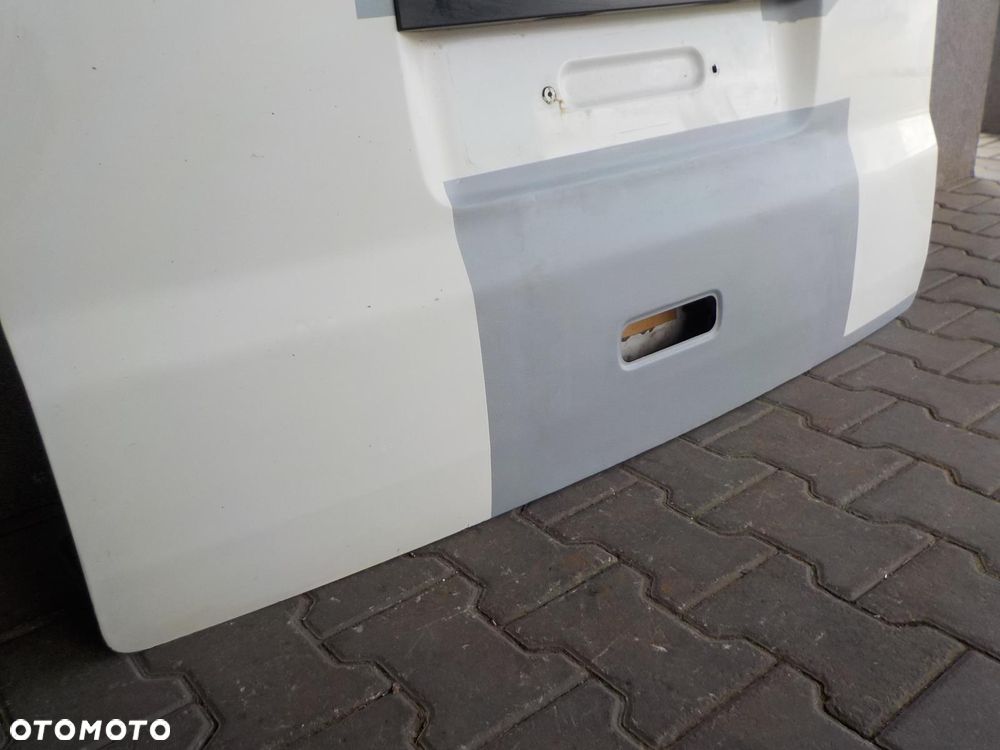 VW T5 KLAPA TYŁ TYLNA Z SZYBĄ - 5