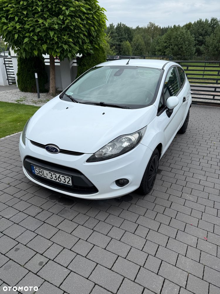 Ford Fiesta 1.4 TDCi Silver X (Ambiente) - 1