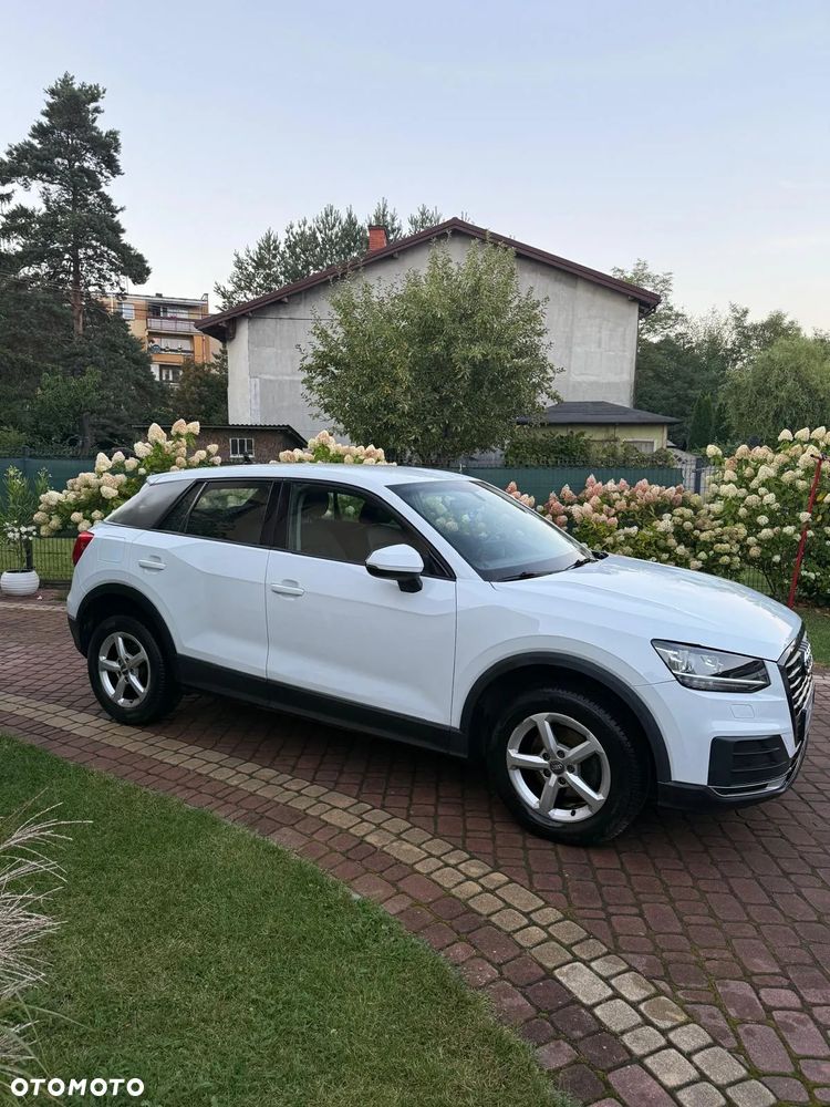 Audi Q2 1.6 TDI Sport S tronic - 2