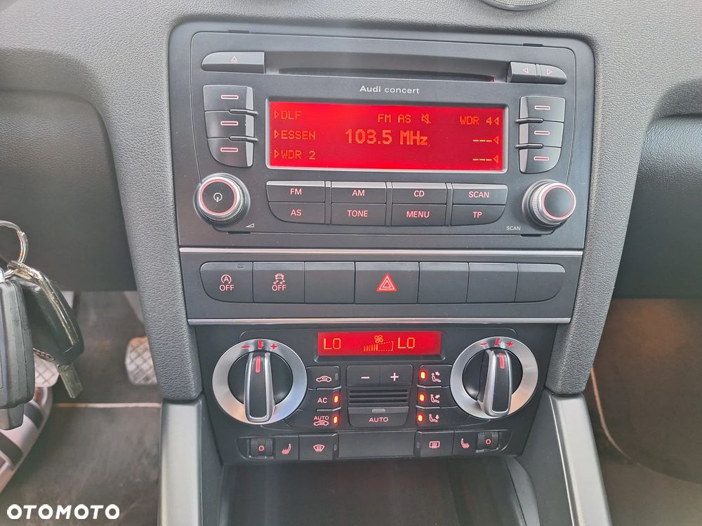 Audi A3 Sportback 1.4 TFSI S line Sportpaket - 19