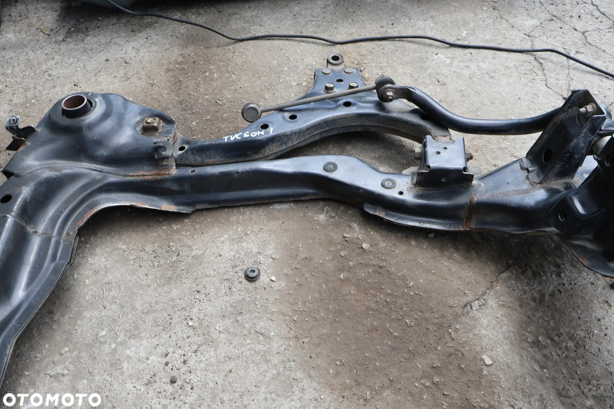 HYUNDAI TUCSON I KIA SPORTAGE II 04-2010R SANKI BELKA ZAWIESZENIA PRZÓD WÓZEK ŁADNA - 7