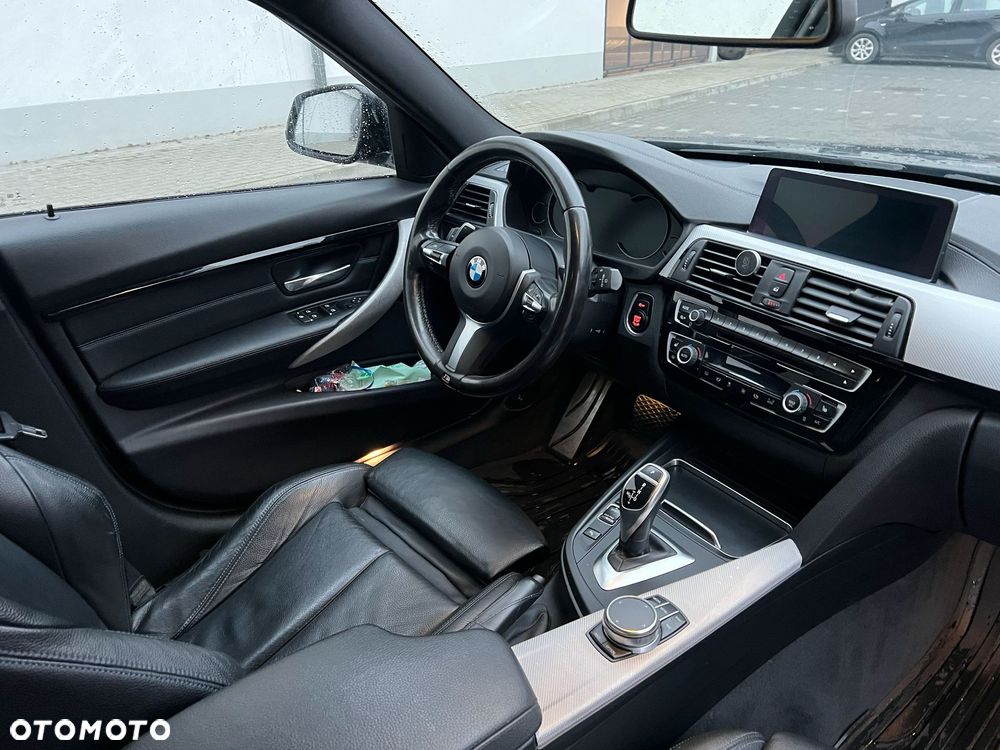 BMW Seria 3 320d M Sport - 20