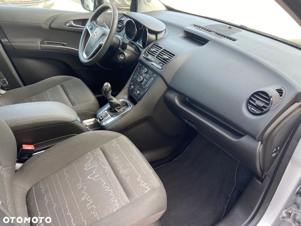 Opel Meriva 1.7 CDTI Active - 22