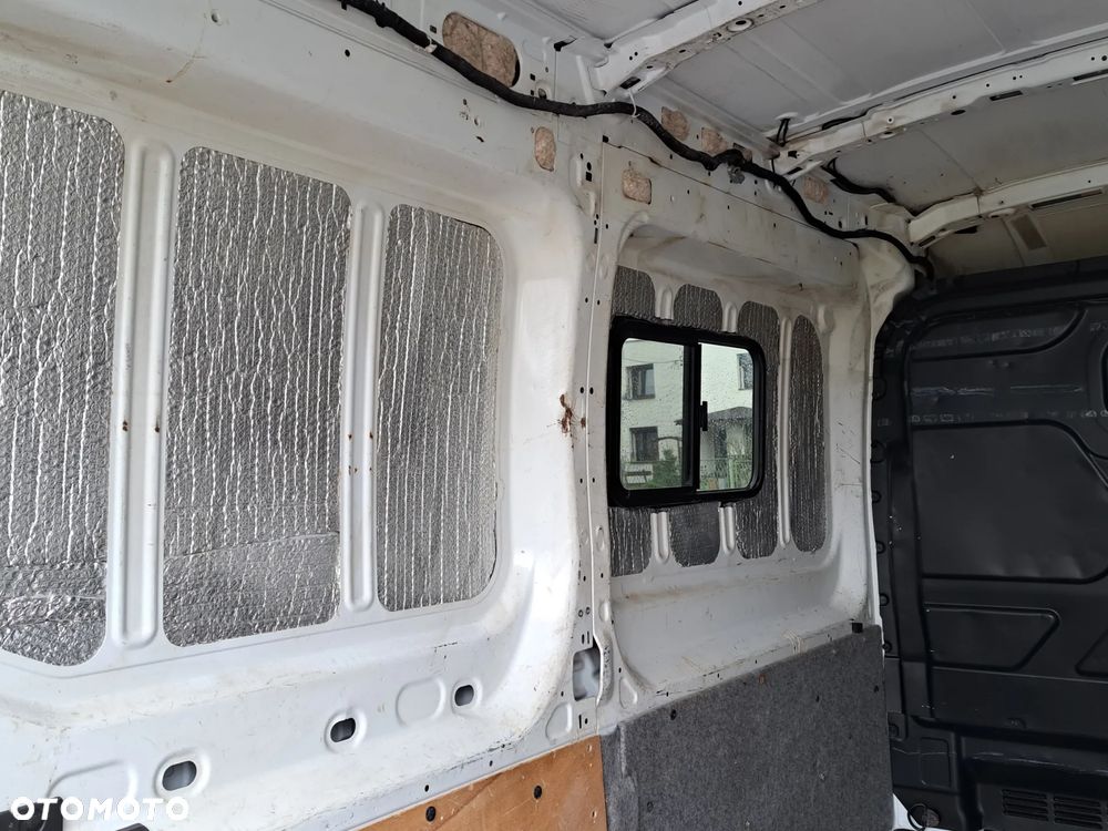 Ford Transit - 8