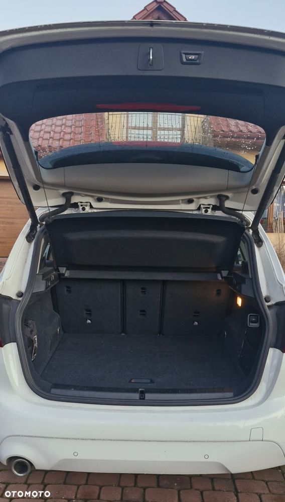 BMW Seria 2 218i Advantage - 7