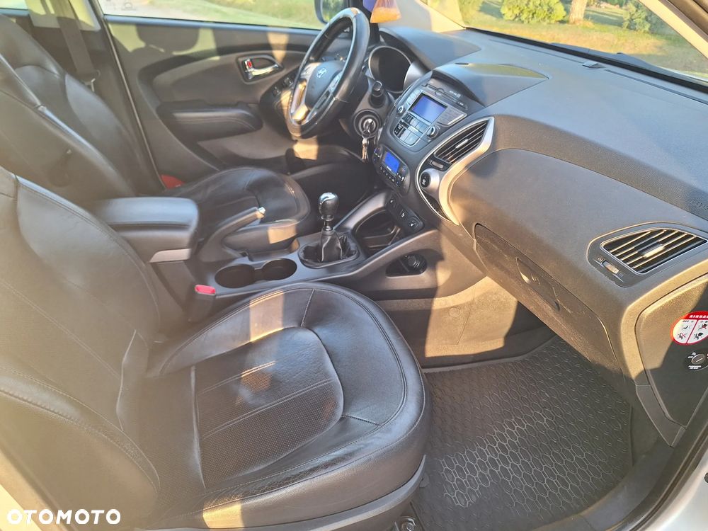 Hyundai ix35 1.7 CRDi Comfort 2WD - 8