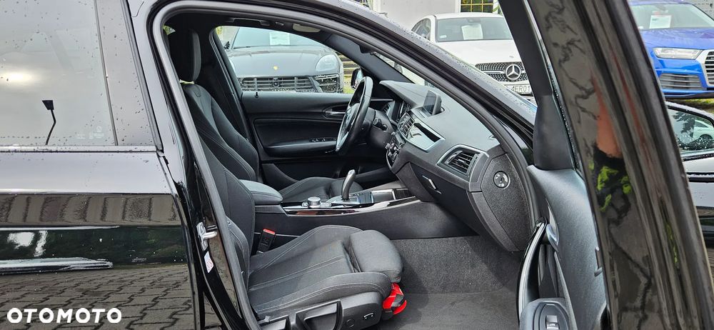 BMW Seria 1 118i GPF Sport Line - 11