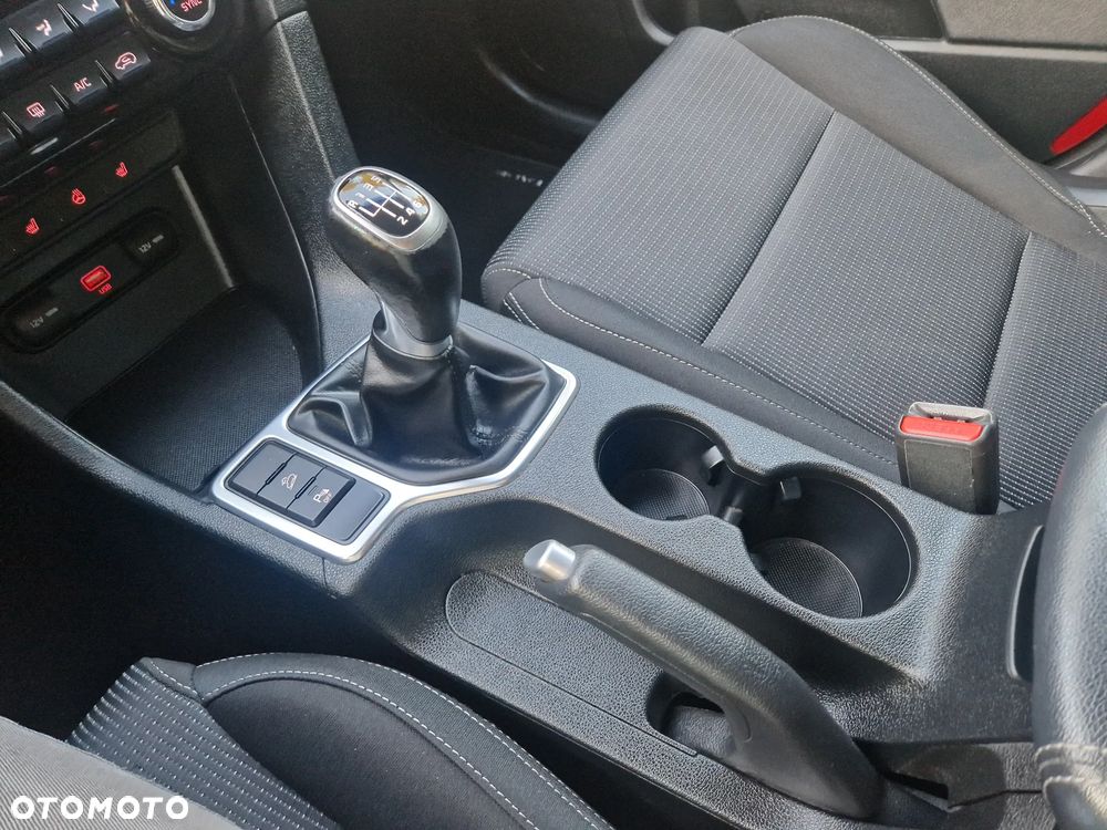 Kia Sportage 1.6 GDI Black Edition 2WD - 12