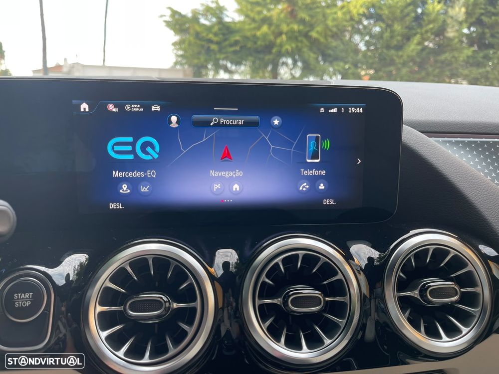 Mercedes-Benz EQA 250+ - 13