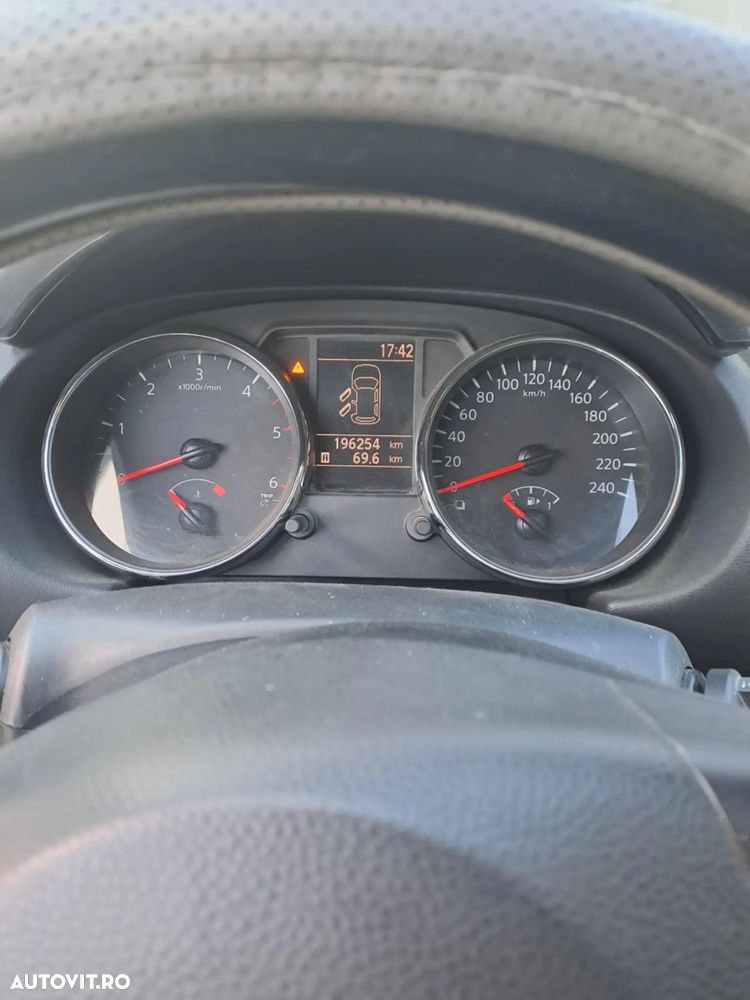 Nissan Qashqai 1.5 DCI DPF Acenta - 10