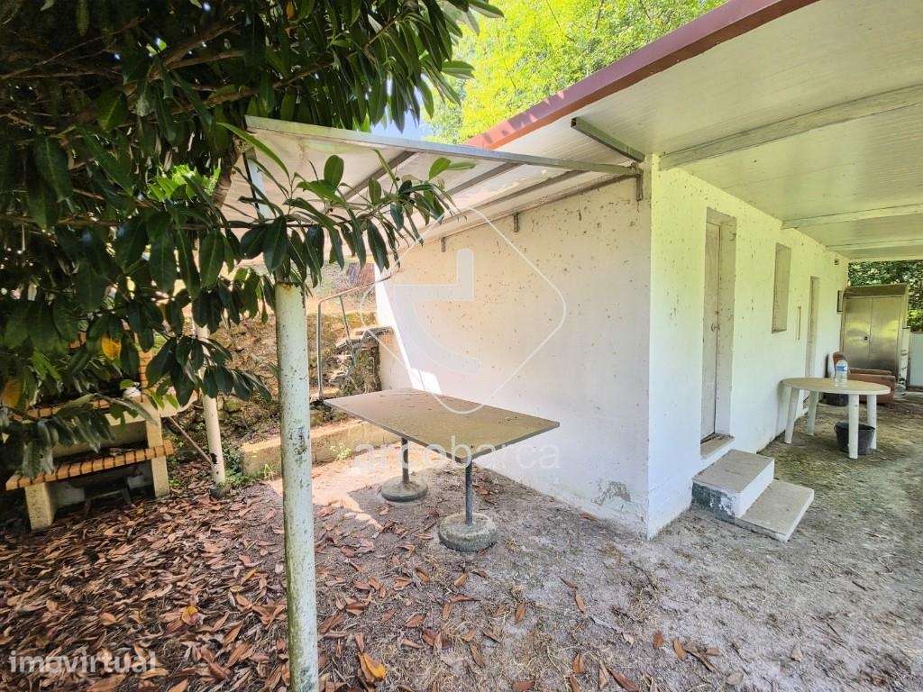 Terreno de Lazer junto ao Rio Lima em Britelo, Ponte da Barca - Grande imagem: 5/13