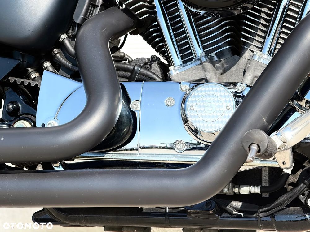 Harley-Davidson Sportster Seventy-Two - 9