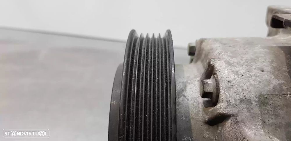 COMPRESSOR AR CONDICIONADO KIA CARENS IV 2018 -97701A4500 - 2