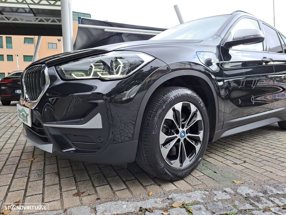 BMW X1 25 e xDrive Corporate Edition - 23