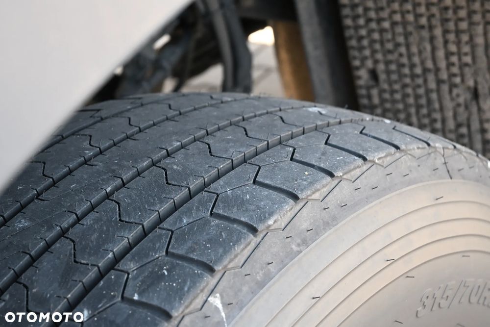 Mercedes-Benz Actros bez retardera - 8