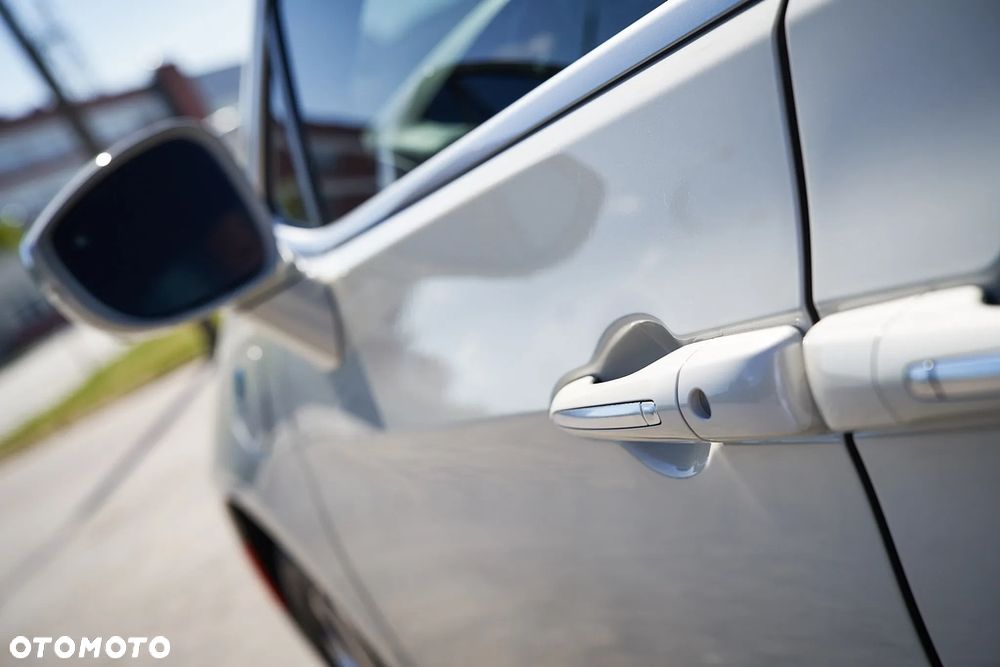 Chrysler Pacifica - 17