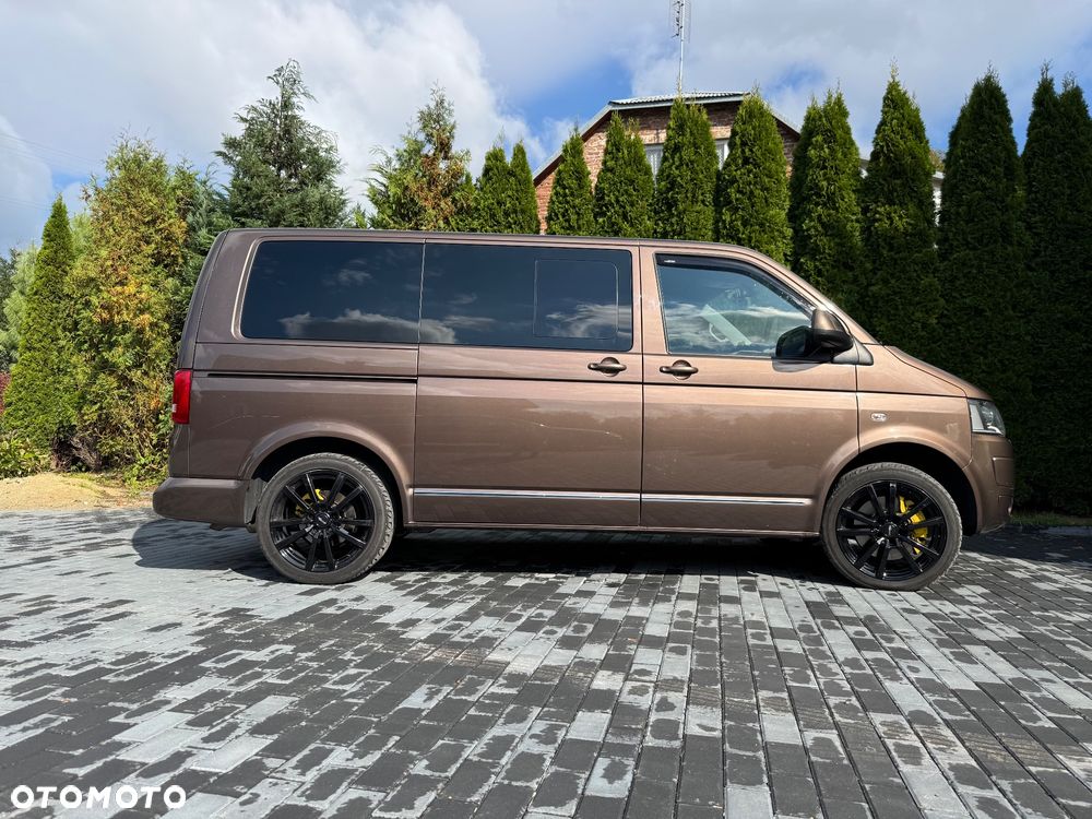 Volkswagen Multivan - 9