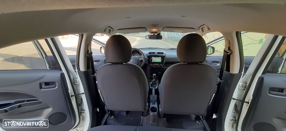 Mitsubishi Space Star 1.2 Intense Connect Edition - 30