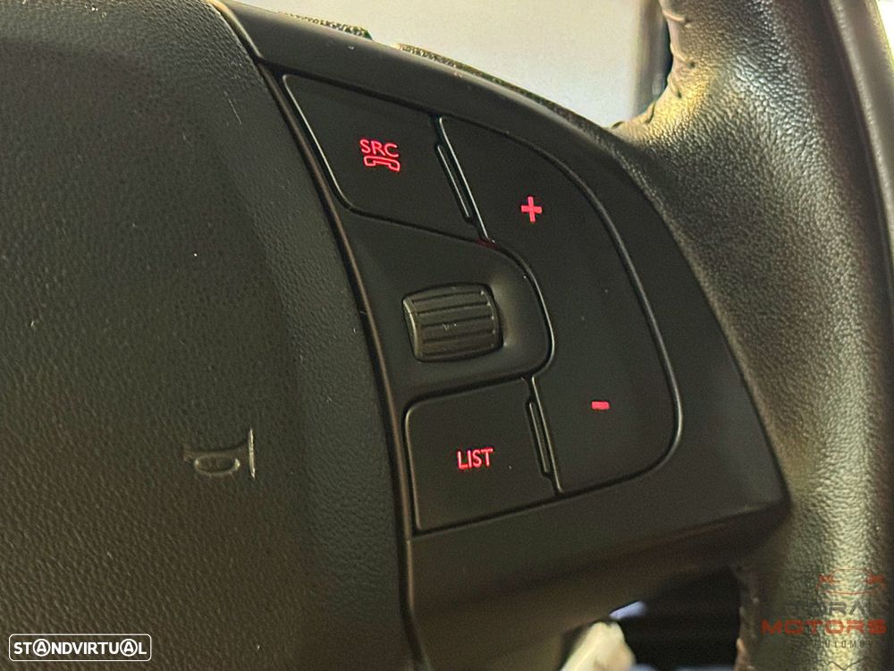 Citroën C4 Cactus 1.2 PureTech Shine EAT6 - 24