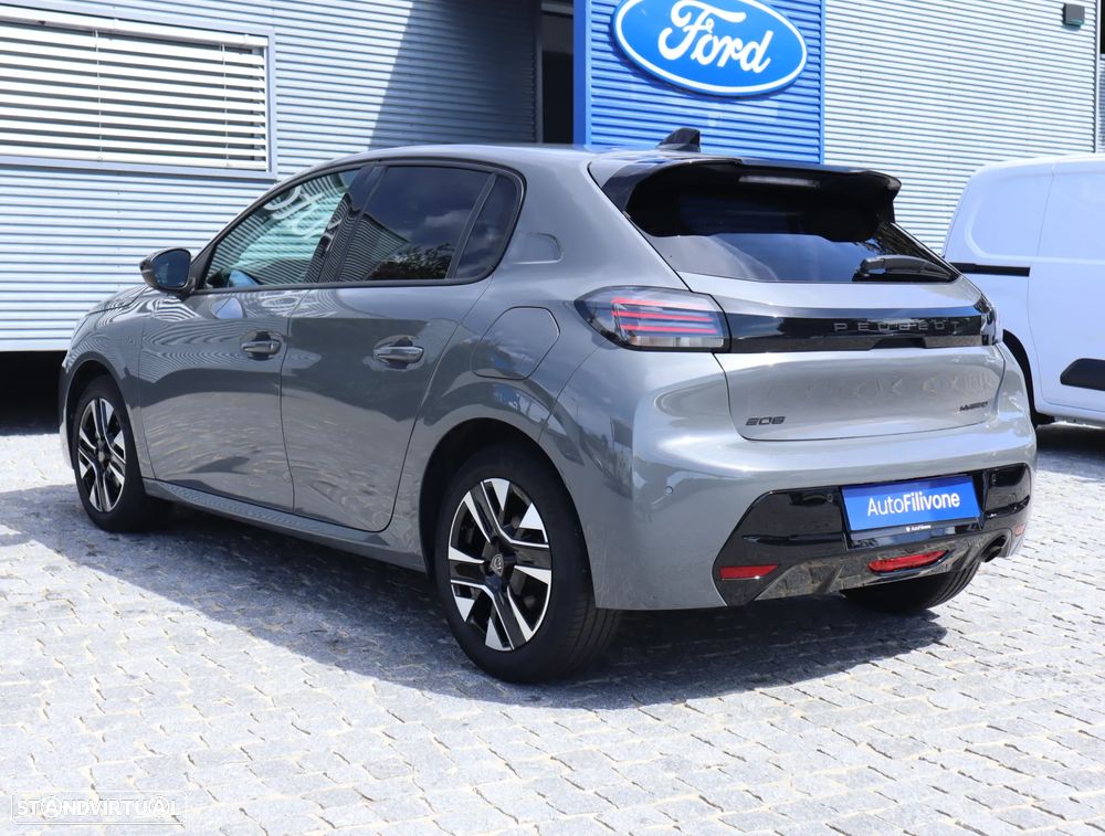 Peugeot 208 1.2 Hybrid Allure e-DCS6 - 18
