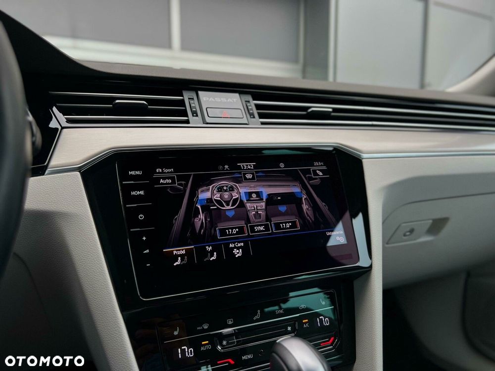 Volkswagen Passat 2.0 TDI 4Mot Elegance DSG - 33