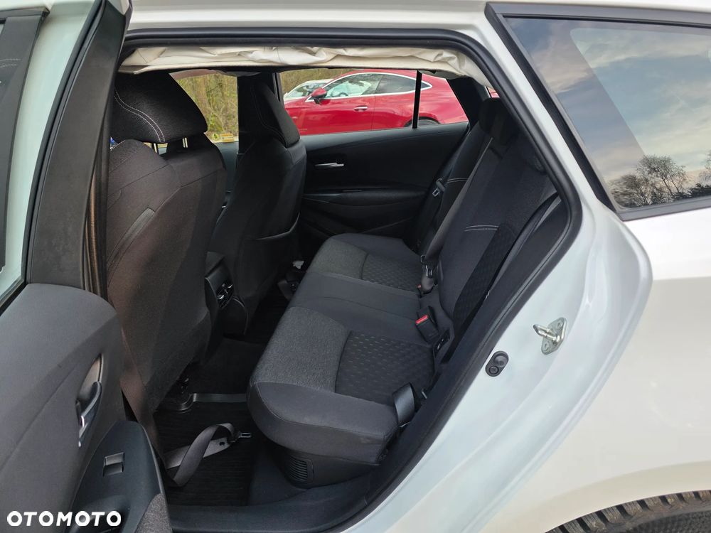 Toyota Corolla 1.8 Hybrid GPF Comfort - 13