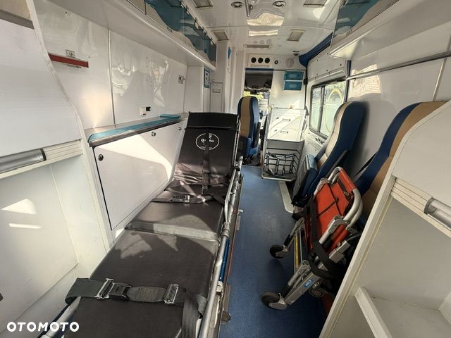 Mercedes-Benz Sprinter 906.233 - 7