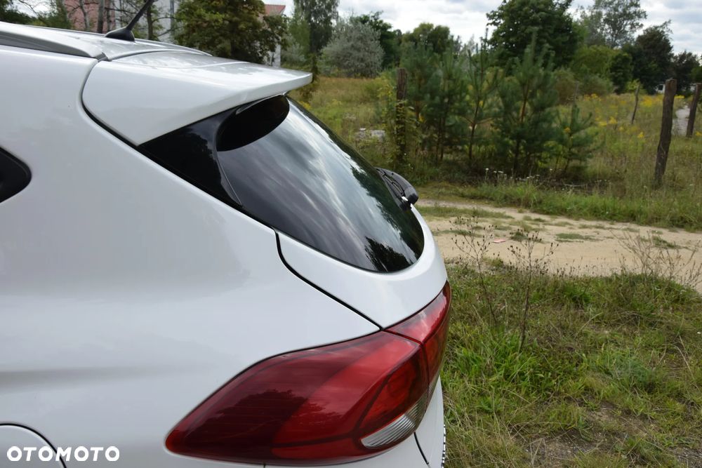 Hyundai Tucson 1.7 CRDI BlueDrive Comfort 2WD - 36