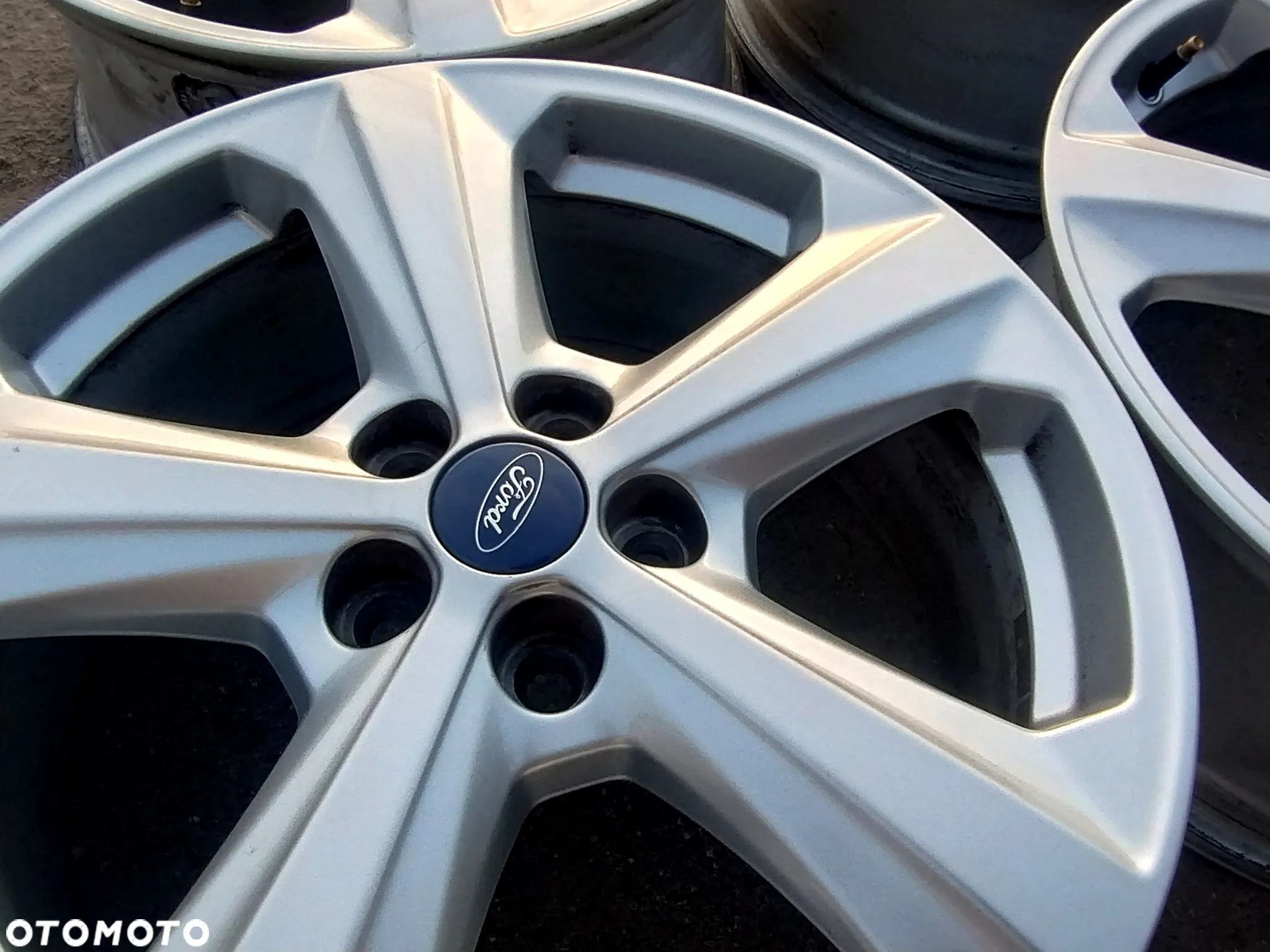 5x108 Felgi Aluminiowe Alufelgi 18 Koła FORD KUGA I II 2 GALAXY II 2 III 3 CMAX FOCUS MONDEO MK3 MK4 SMAX  I II 2 TRANSIT TOURNEO CONNECT VOLVO XC70 V50 V60 S40 C30 XC60 V40 S60 Legnica ALU-RAD - 10