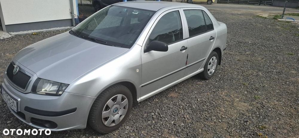 Skoda Fabia 1.4 16V Ambiente - 4