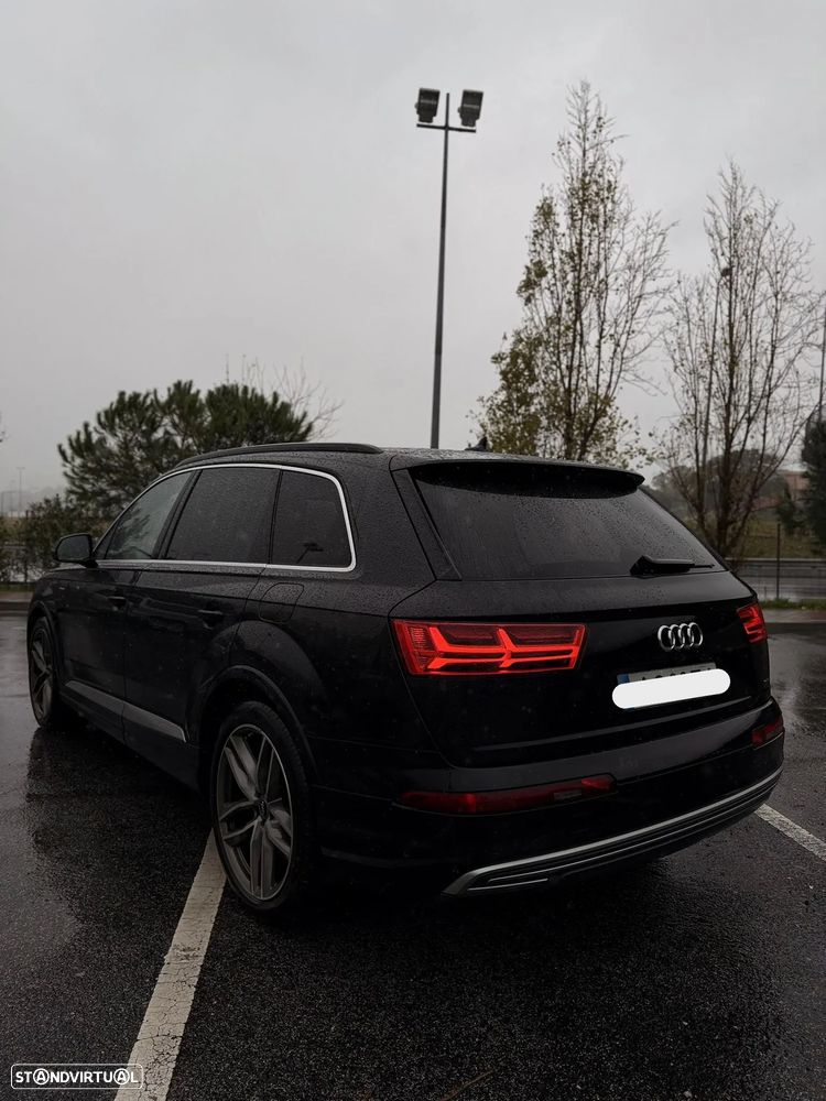 Audi Q7 - 6
