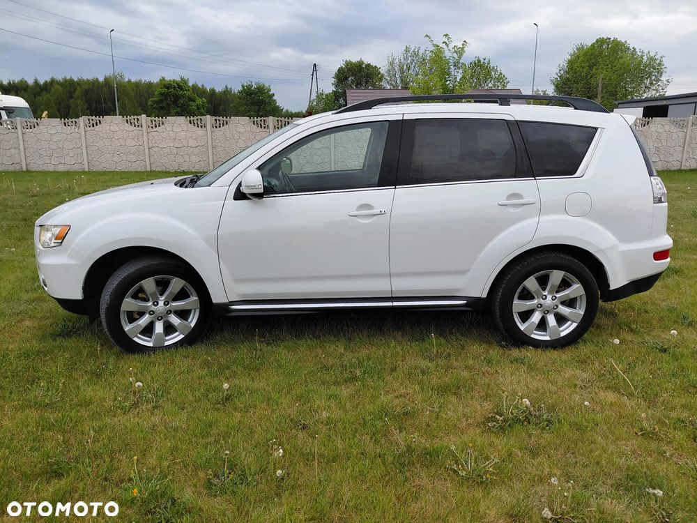 Mitsubishi Outlander 2.2 DI-D ClearTec 2WD 35 Jahre - 3