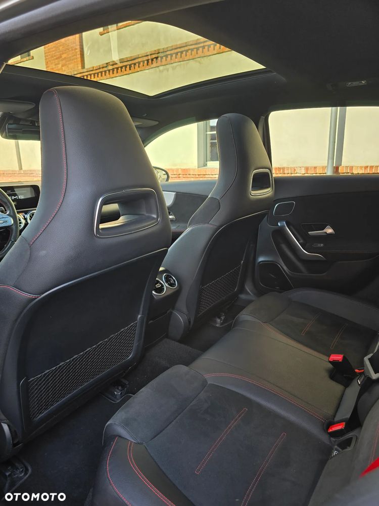 Mercedes-Benz Klasa A 35 AMG 4-Matic 7G-DCT - 11