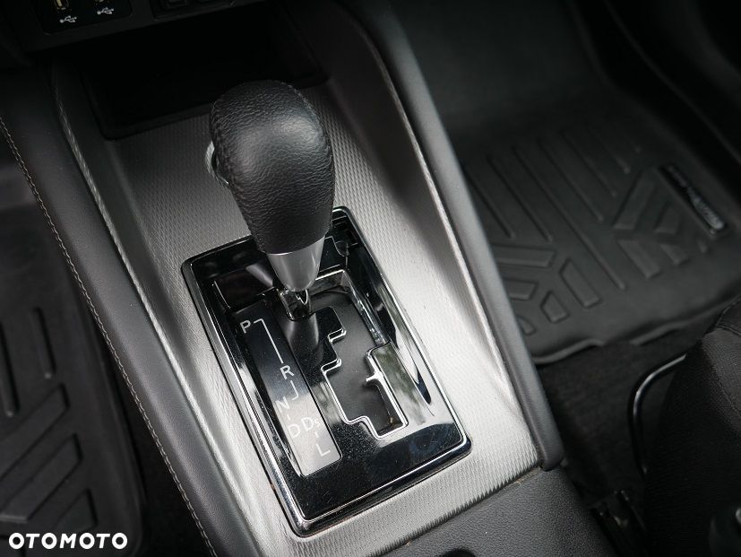 Mitsubishi Outlander 2.0 4WD CVT Top - 7